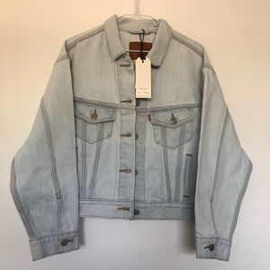 Levi’s denim jacket